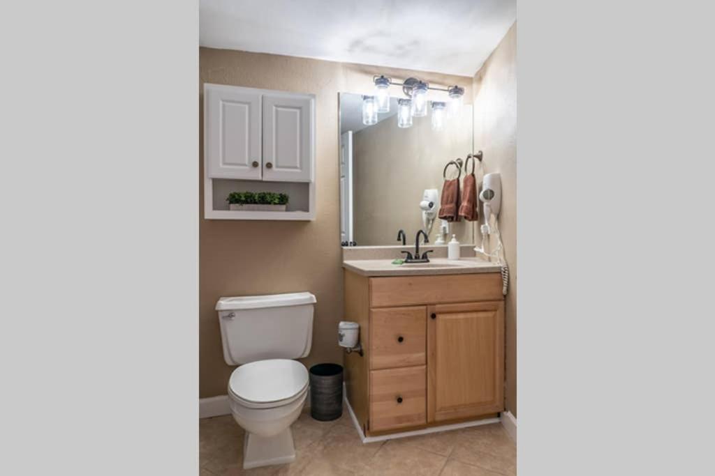 Downtown Gem 102 - Walk To The Shops & Trails Apartment *